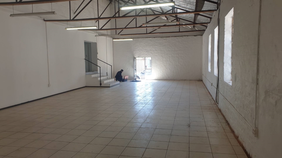 To Let Commercial Property for Rent in Salt River Western Cape